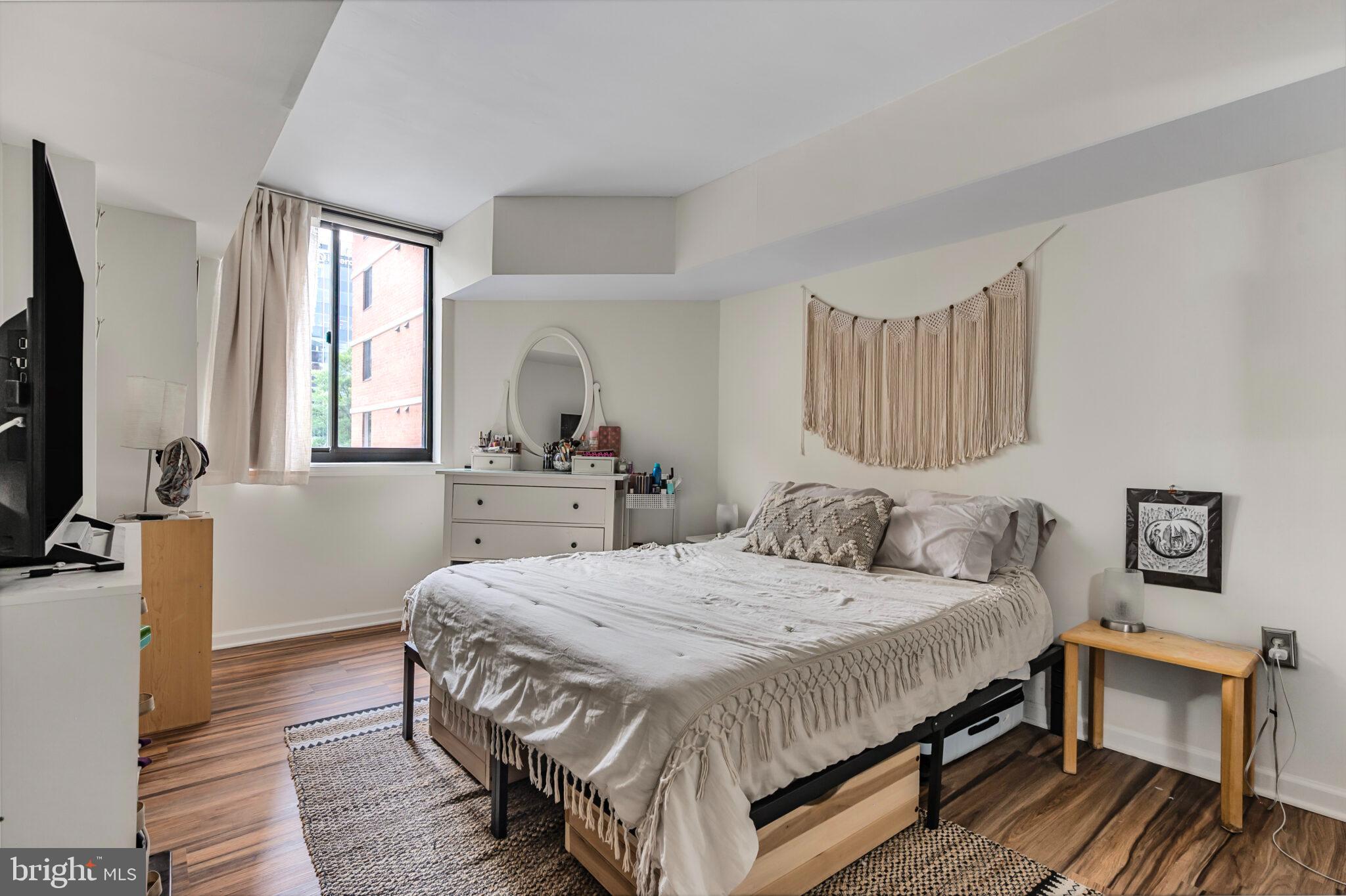 EASTVIEW AT BALLSTON METRO - Residential Lease