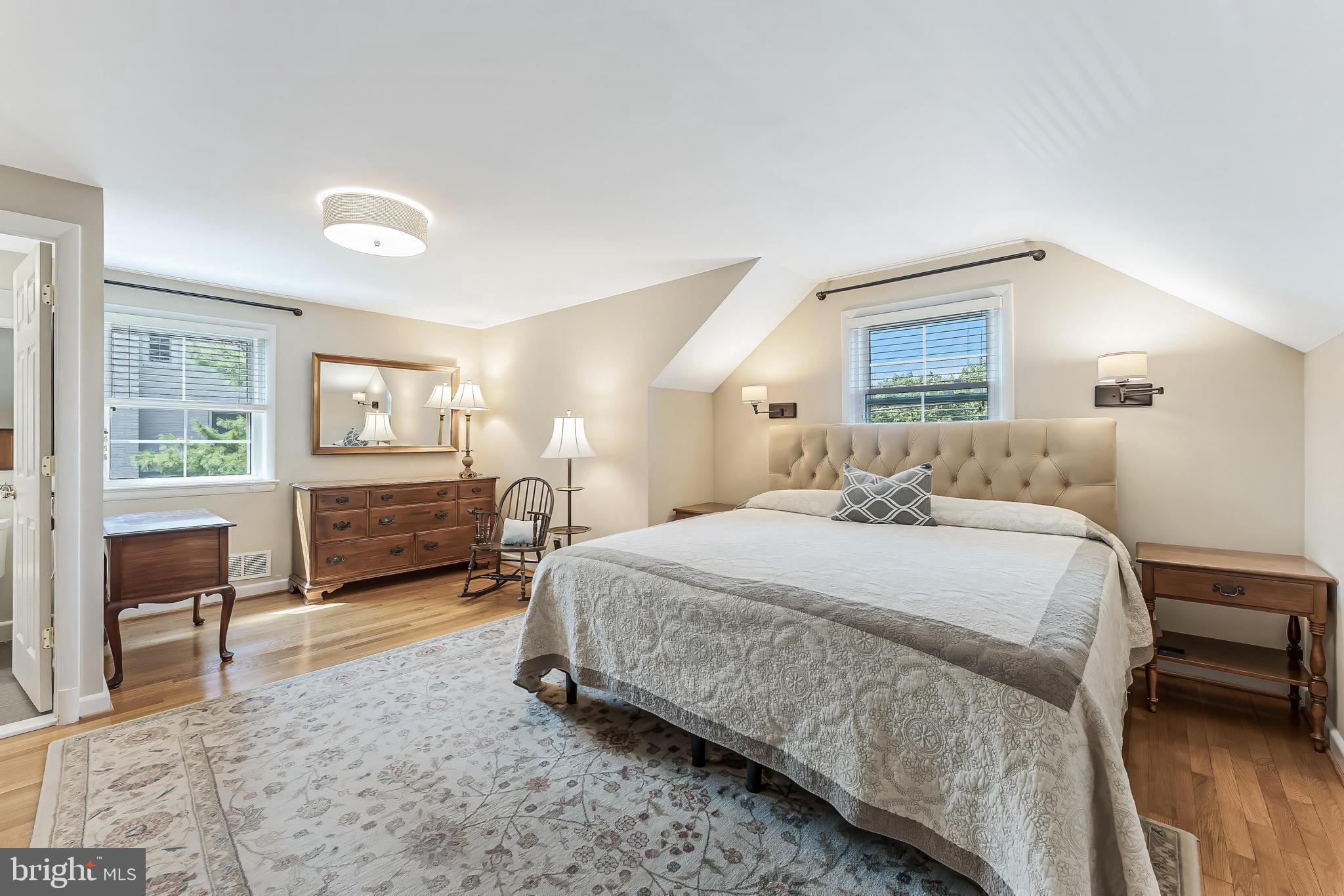 LEE HEIGHTS - Residential