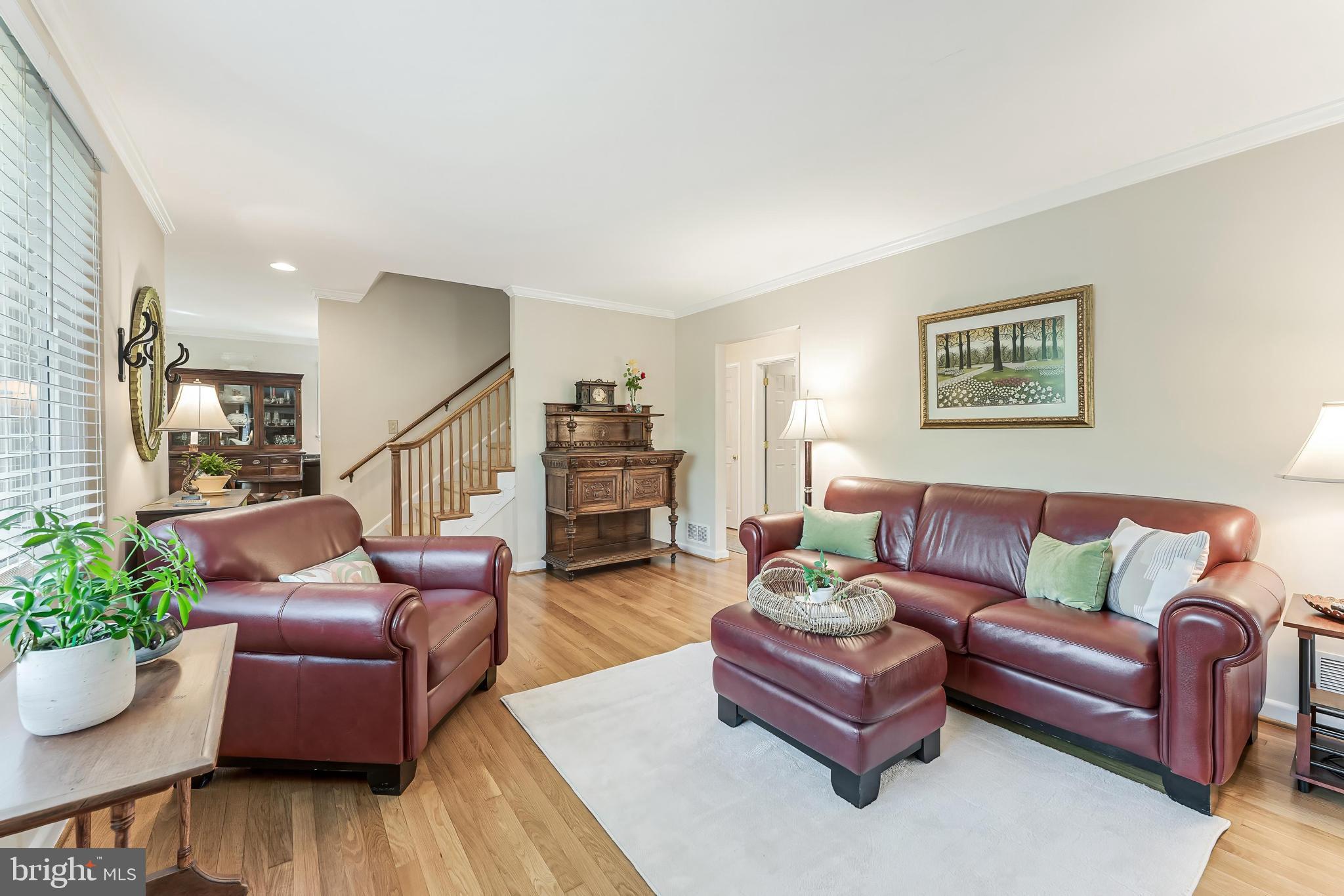 LEE HEIGHTS - Residential