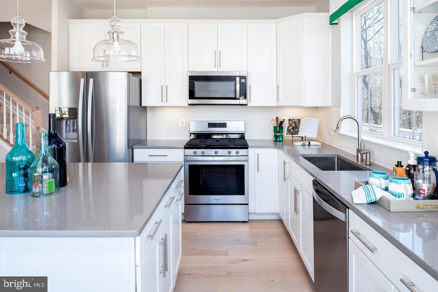 THE RIDGES - Residential