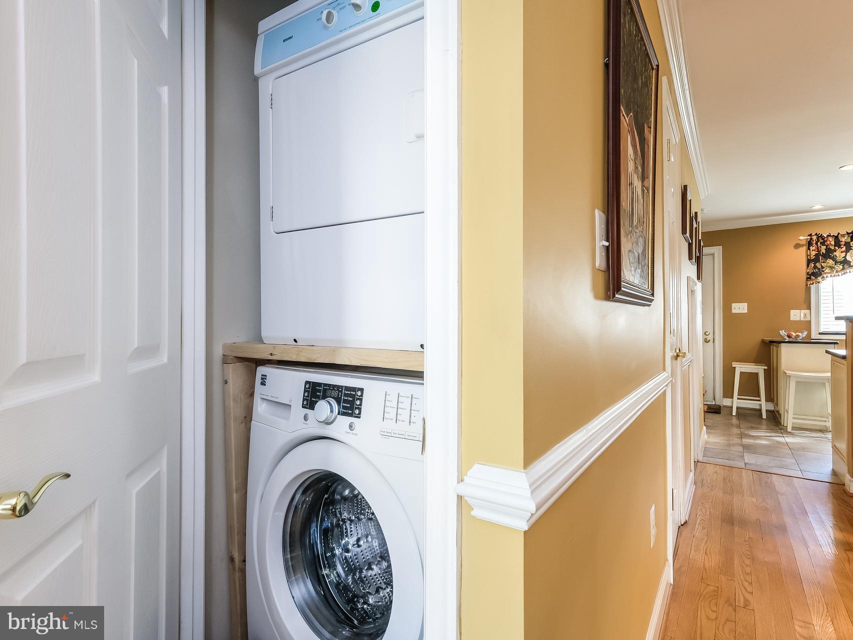 OXFORD ROW - Residential