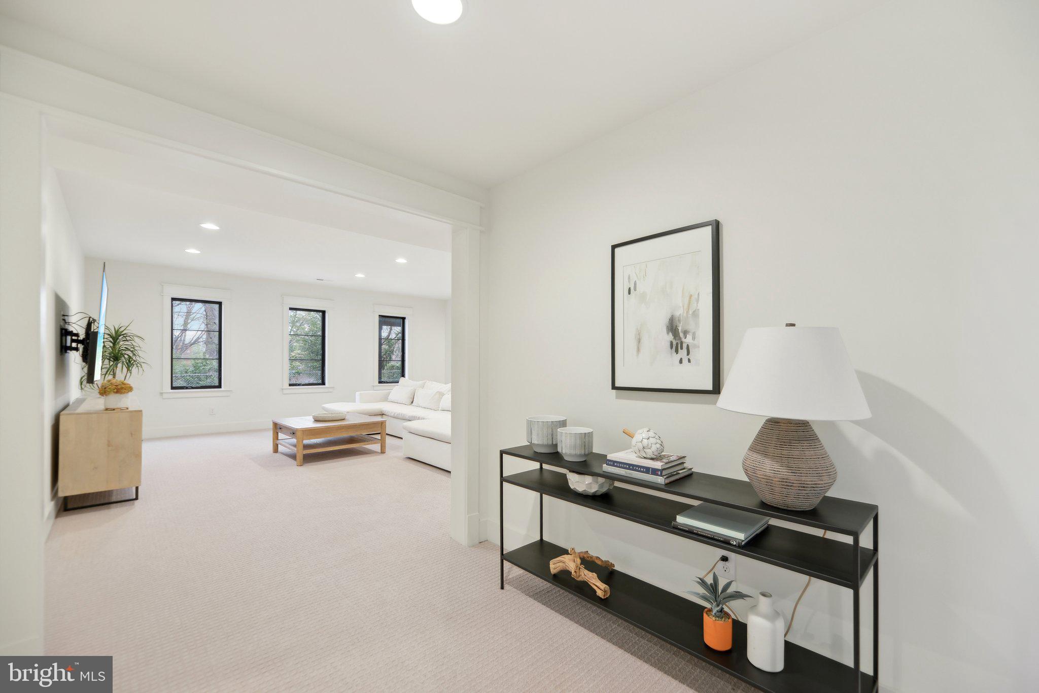 CHESTERBROOK - Residential