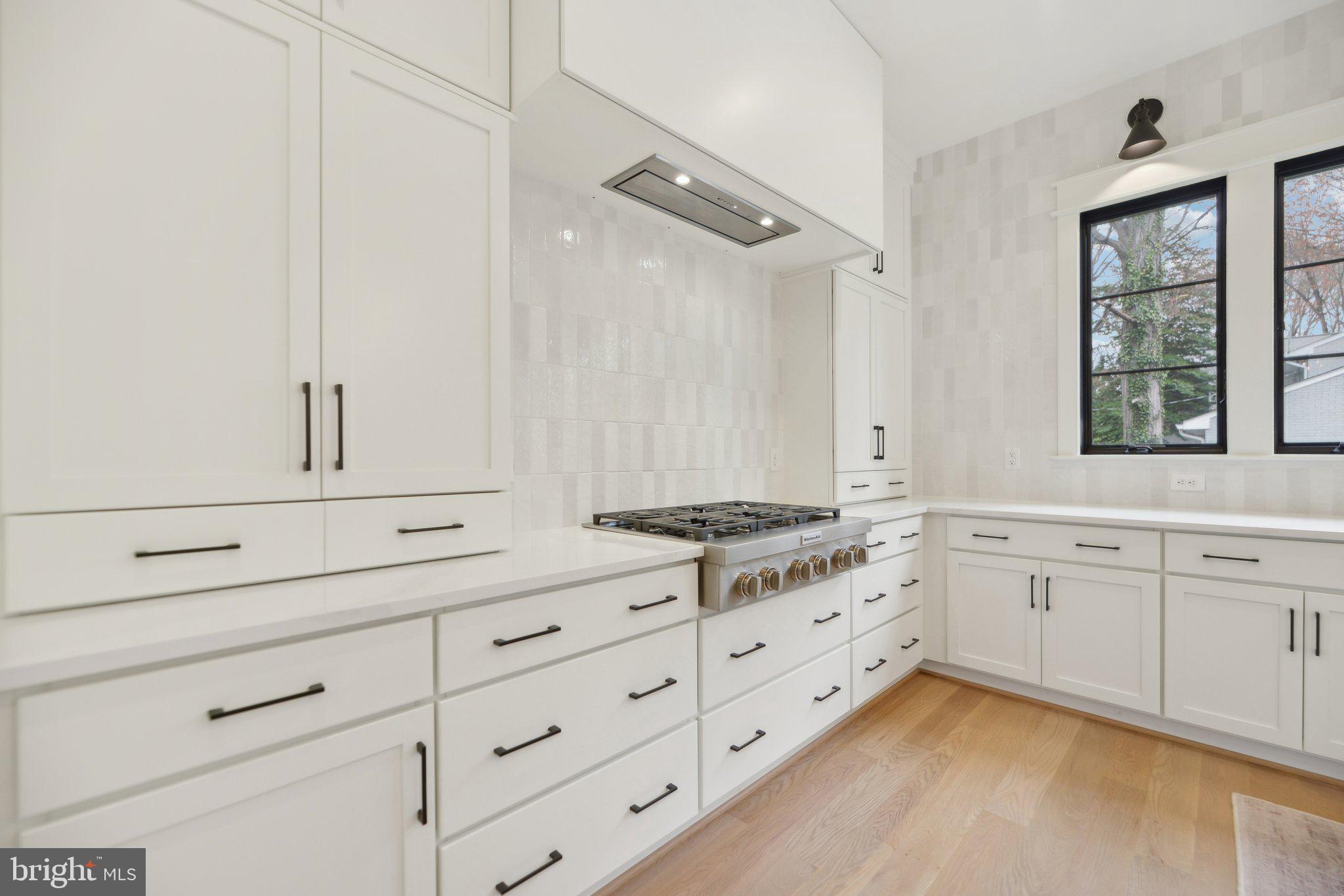 CHESTERBROOK - Residential