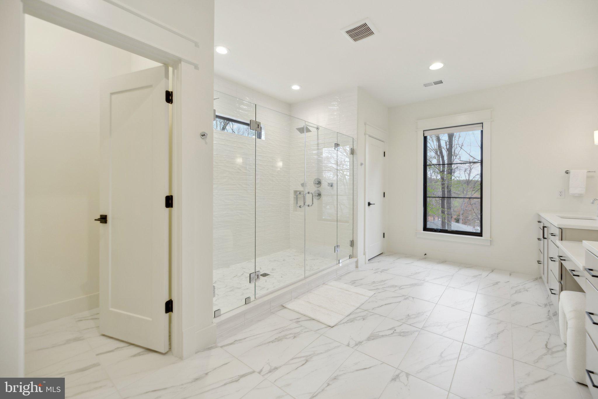 CHESTERBROOK - Residential