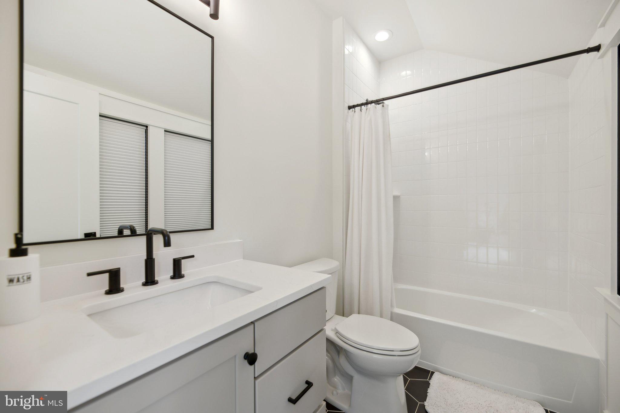 CHESTERBROOK - Residential