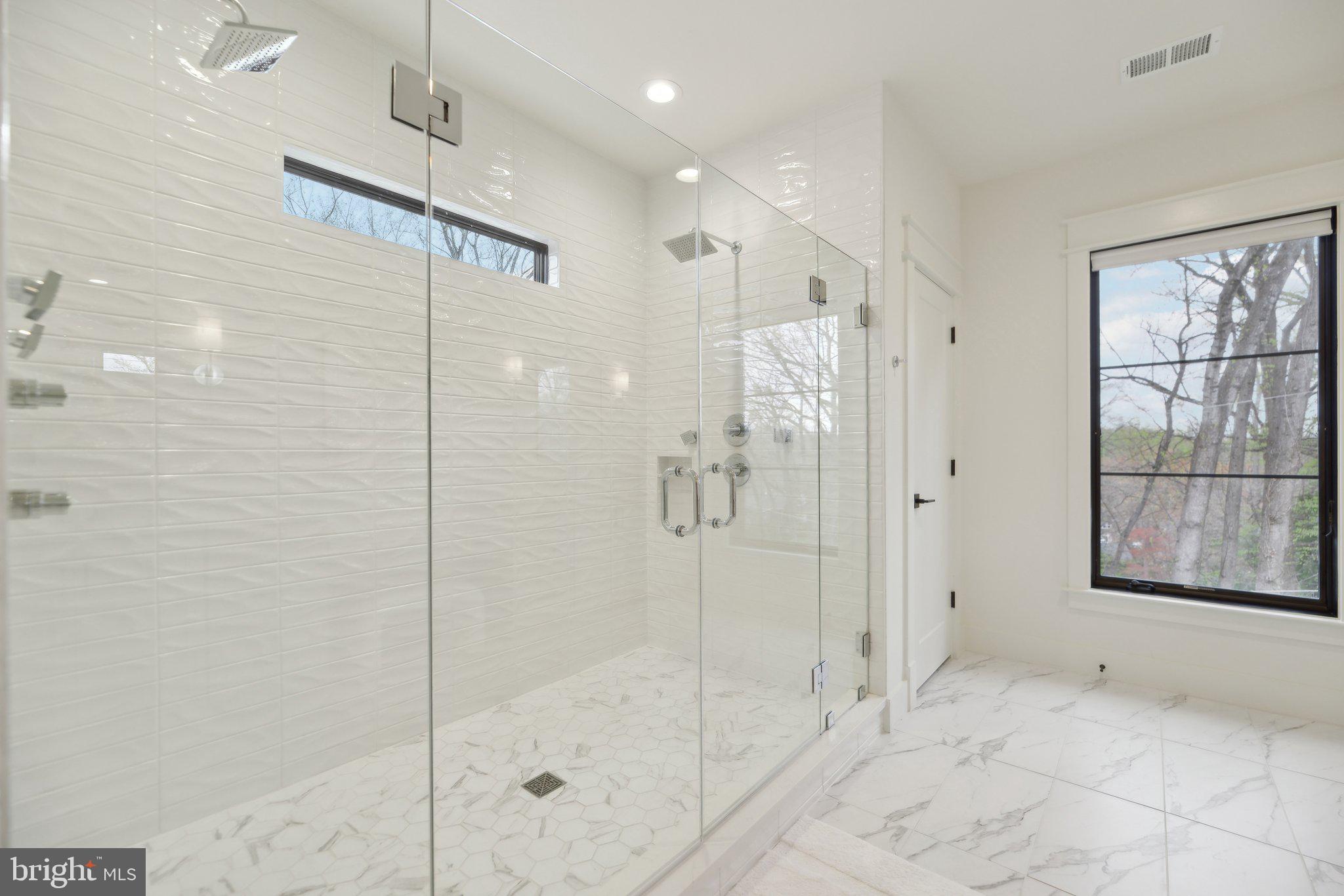 CHESTERBROOK - Residential