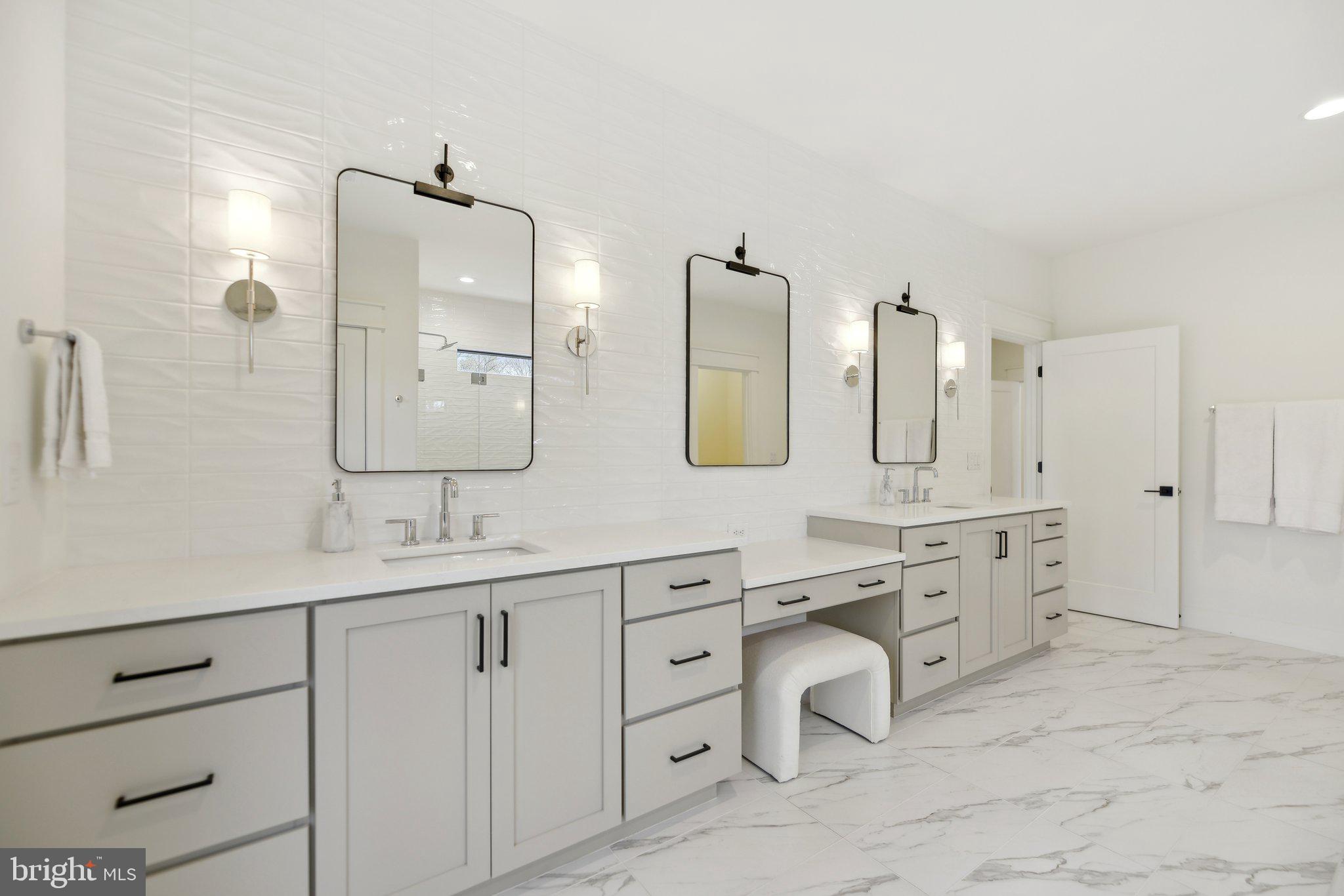 CHESTERBROOK - Residential