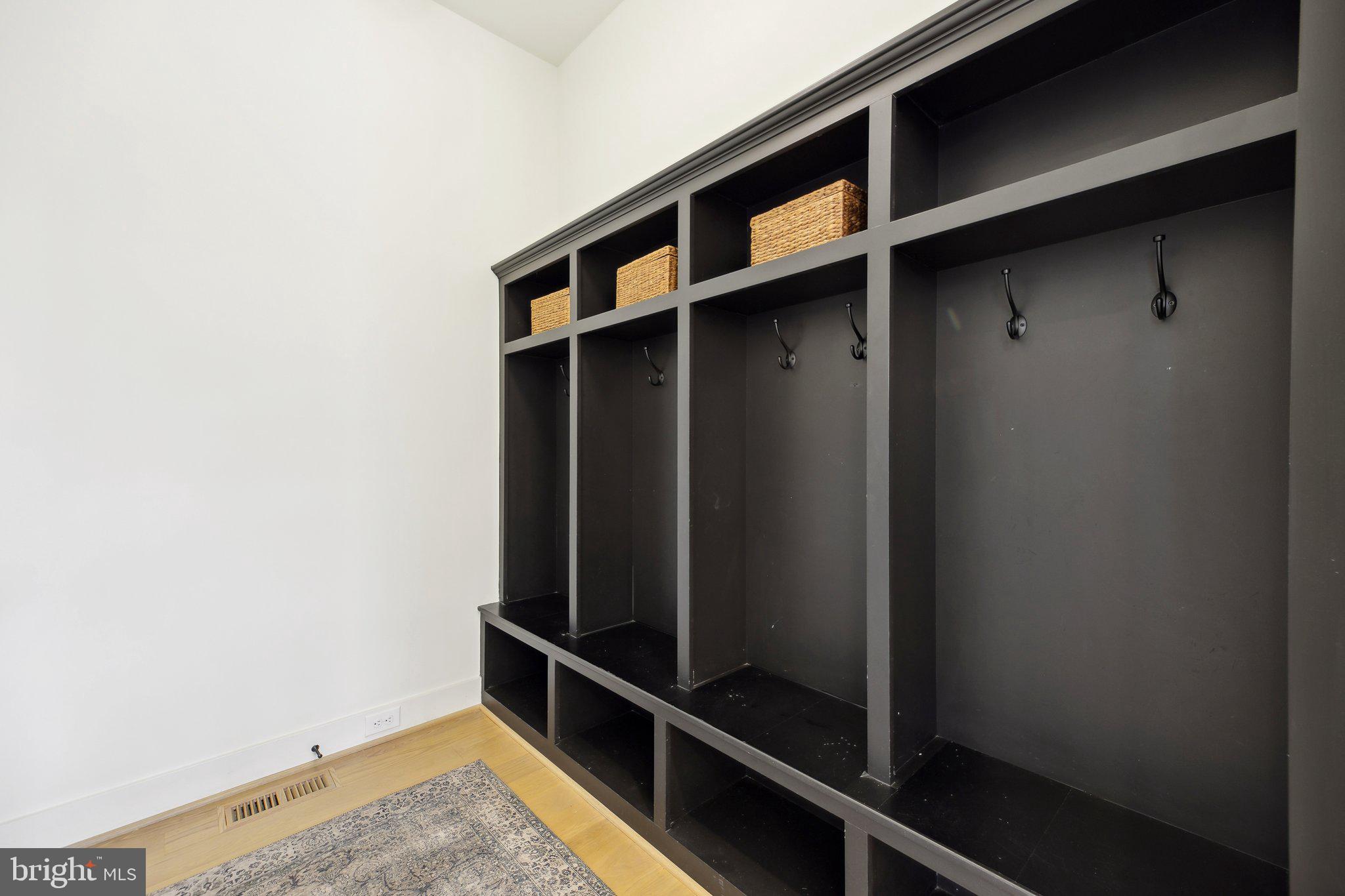 CHESTERBROOK - Residential