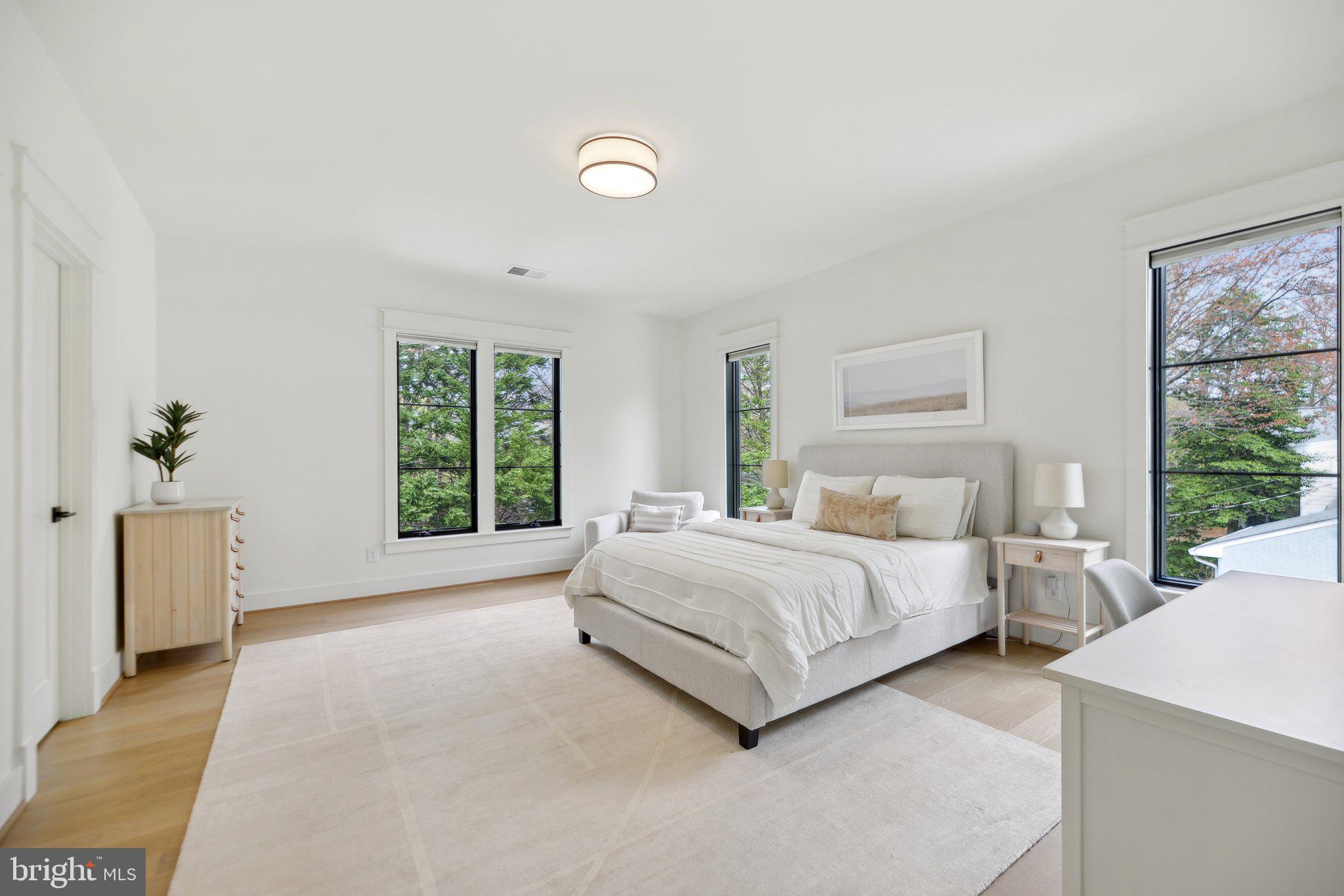 CHESTERBROOK - Residential