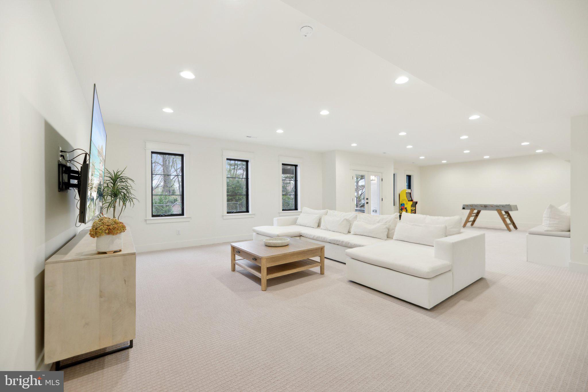 CHESTERBROOK - Residential