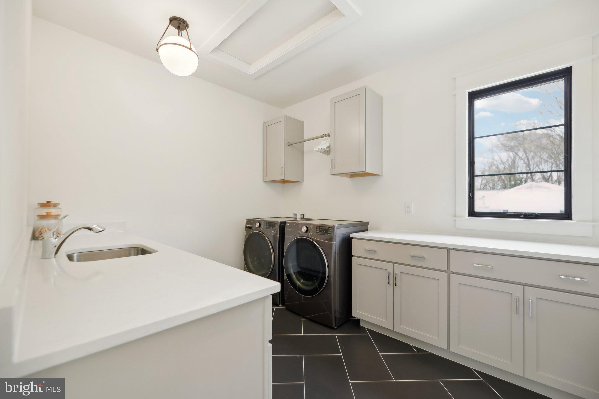 CHESTERBROOK - Residential