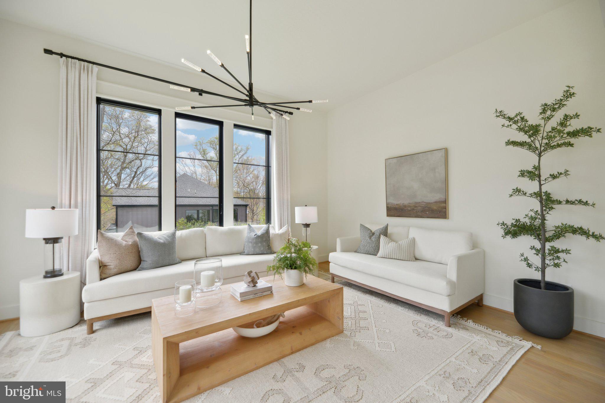 CHESTERBROOK - Residential