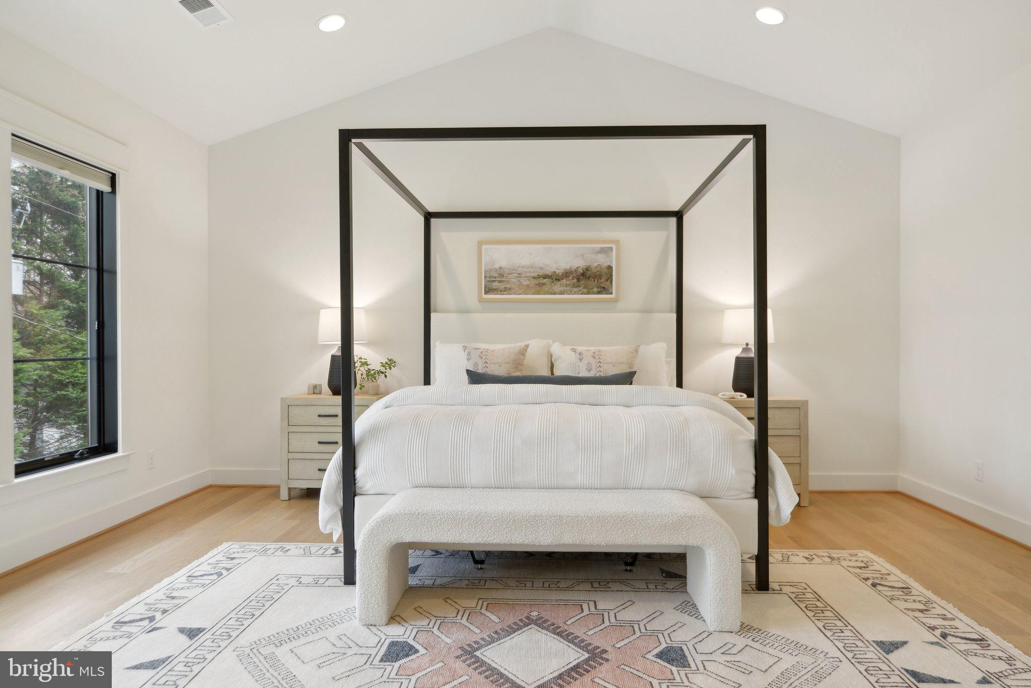 CHESTERBROOK - Residential