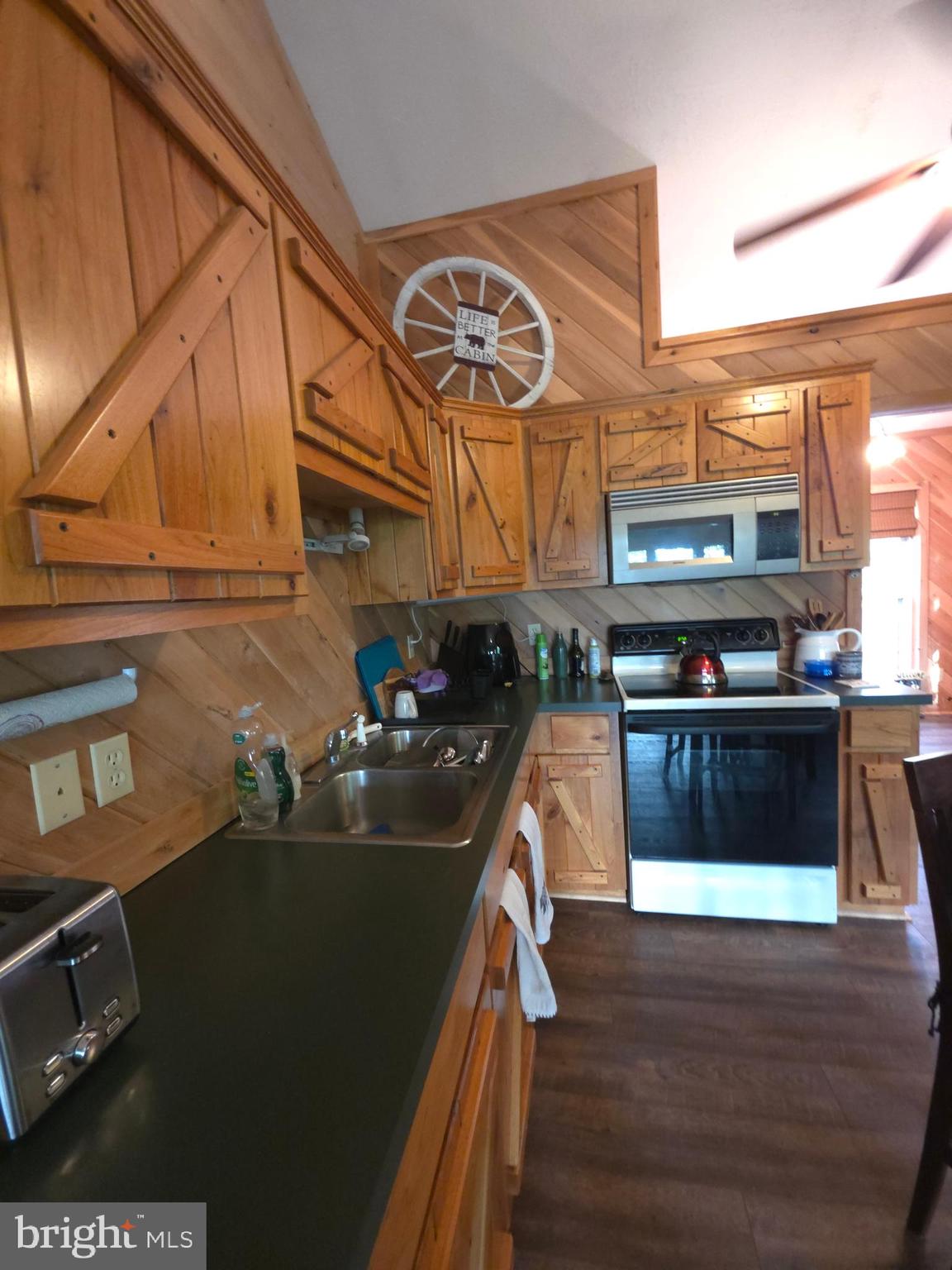 BUCK RIDGES - Residential