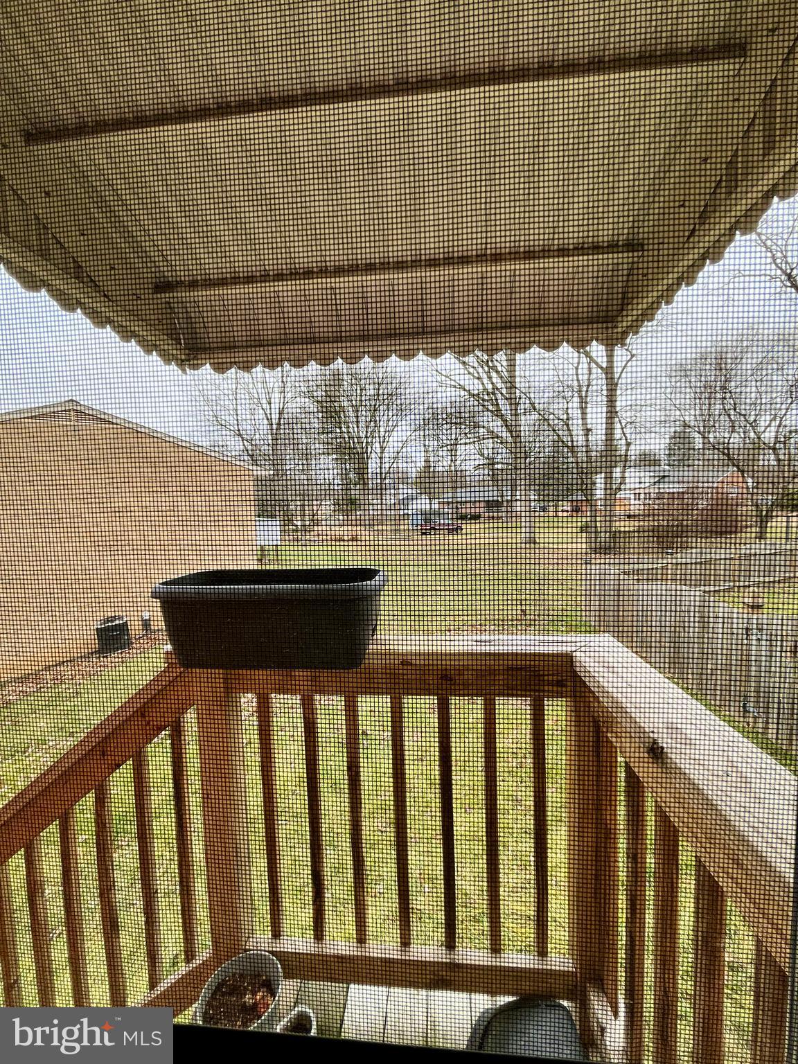 HALFWAY - Residential