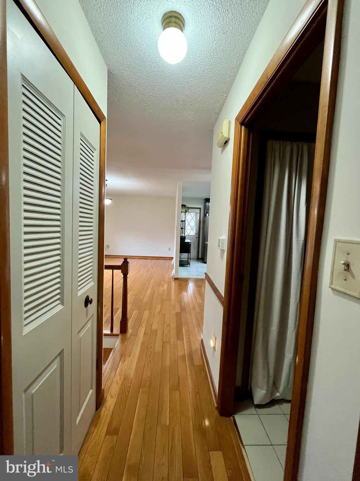 HALFWAY - Residential