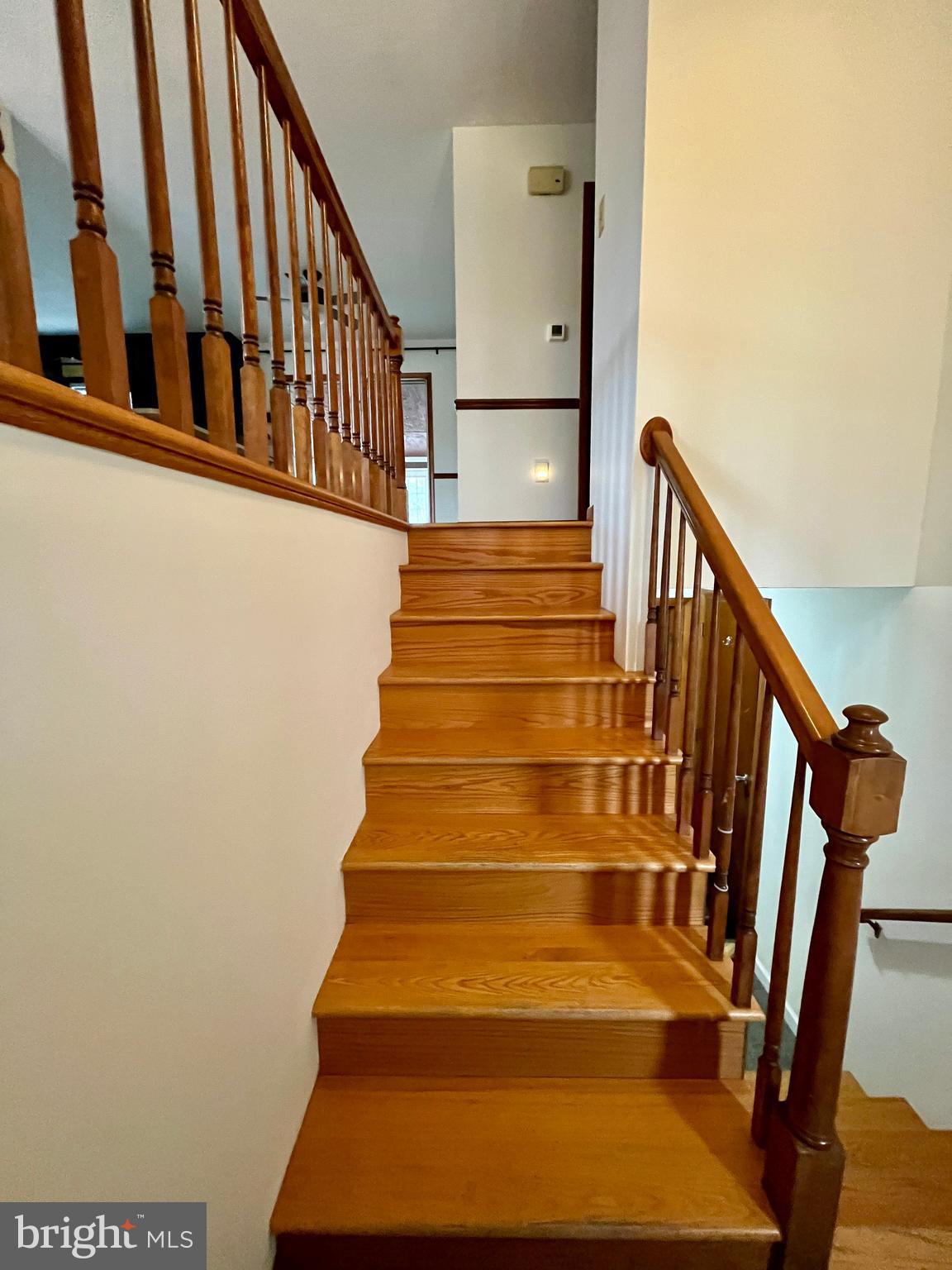 HALFWAY - Residential