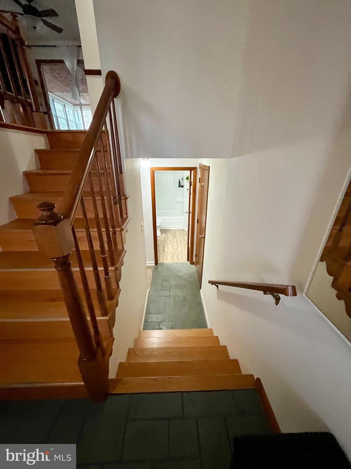 HALFWAY - Residential