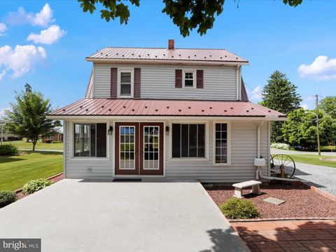 A home in CHAMBERSBURG