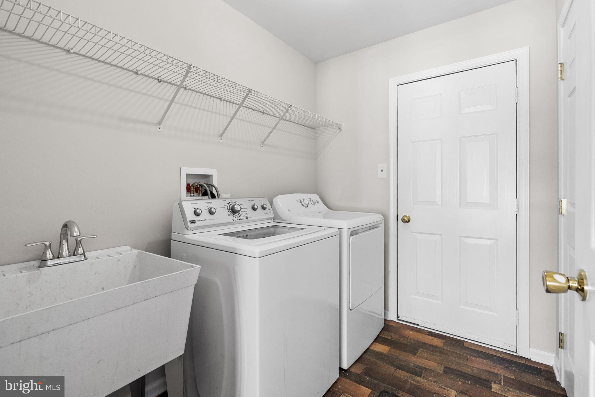 WILLIAM PENN VILLA - Residential