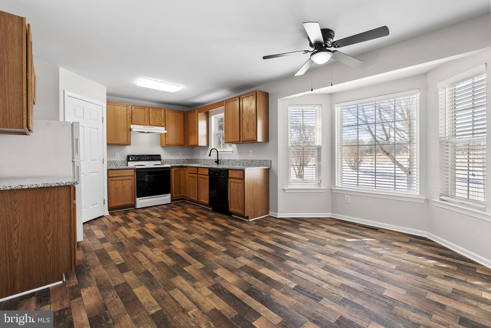 WILLIAM PENN VILLA - Residential