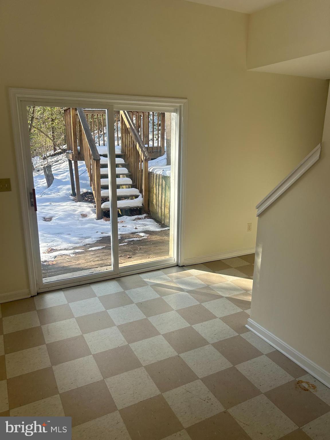 CHESAPEAKE RANCH ESTATES - Residential Lease