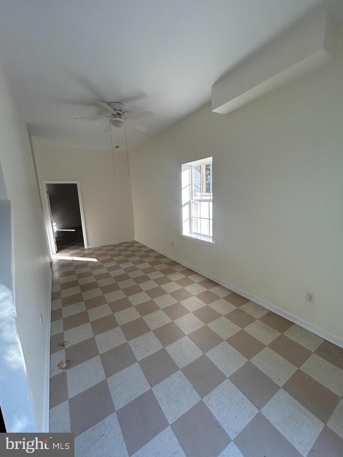 CHESAPEAKE RANCH ESTATES - Residential Lease