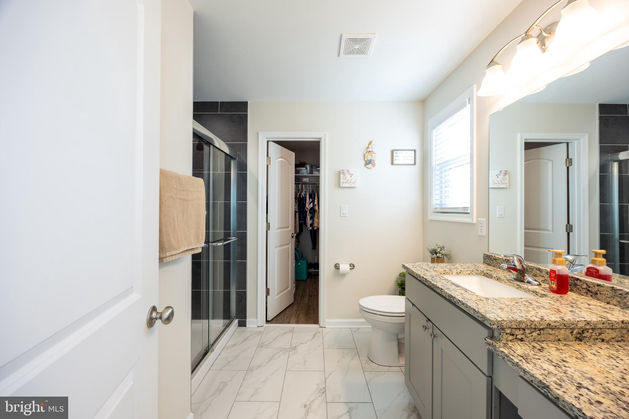 MIDDLE CREEK MANOR - Residential