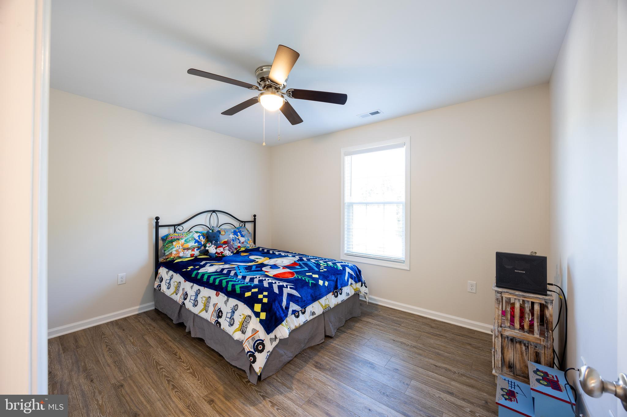 MIDDLE CREEK MANOR - Residential