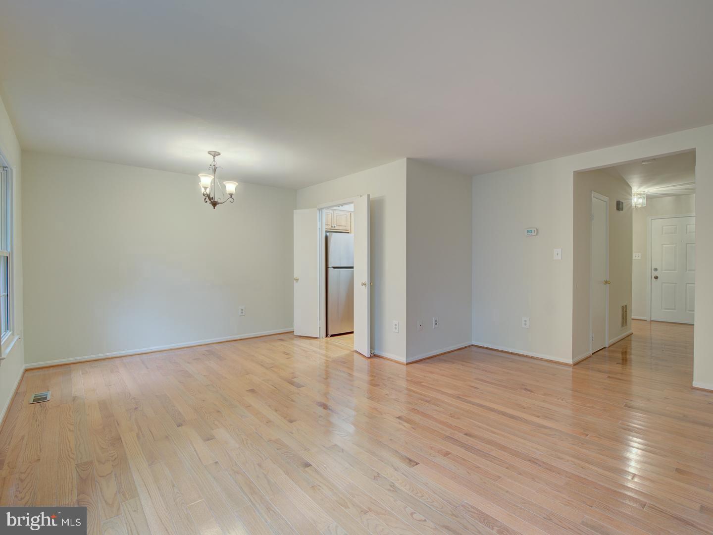 LAKEPOINTE - Residential Lease