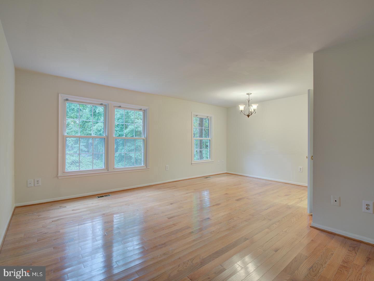 LAKEPOINTE - Residential Lease