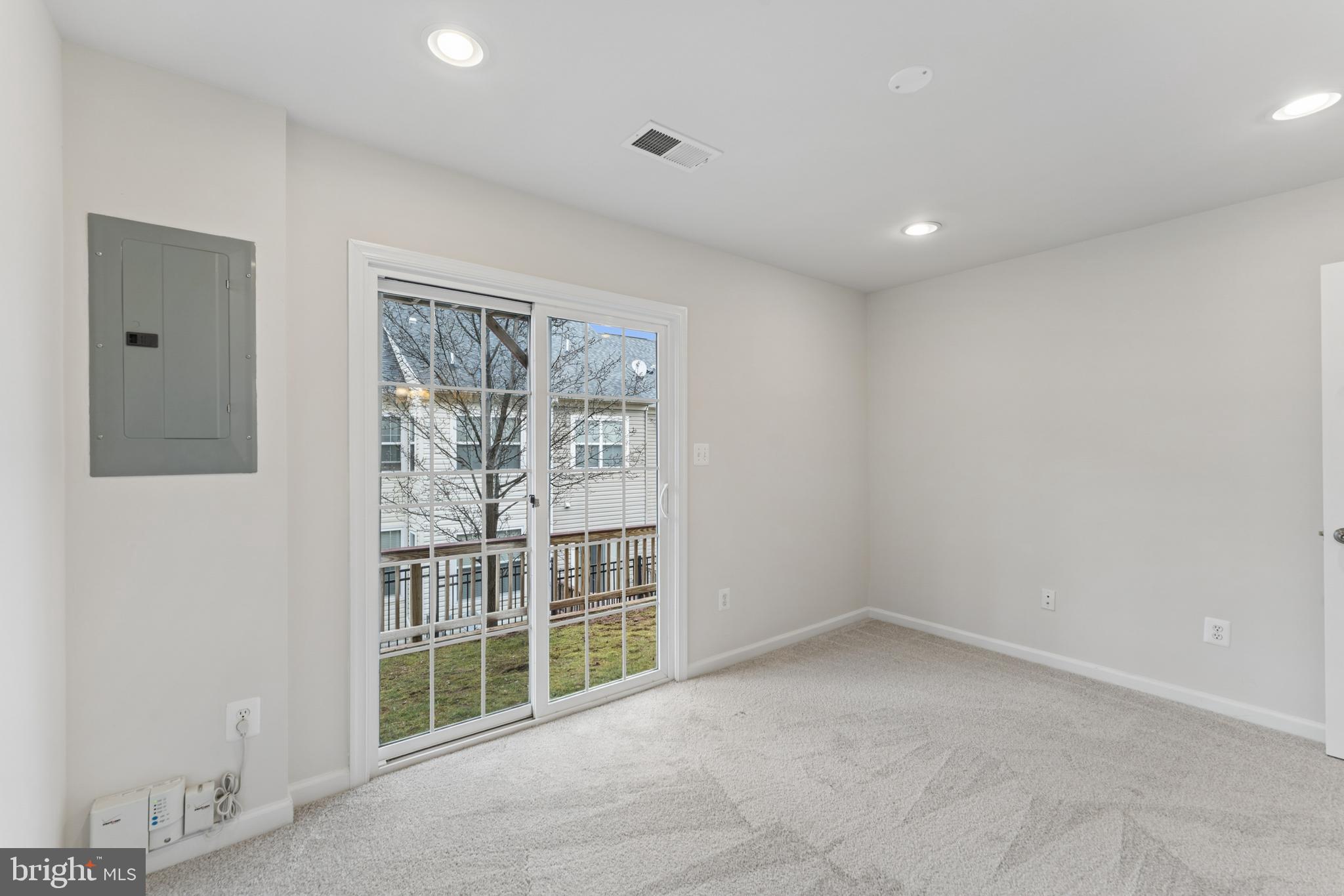 2918 TRUFFLE OAK PLACE