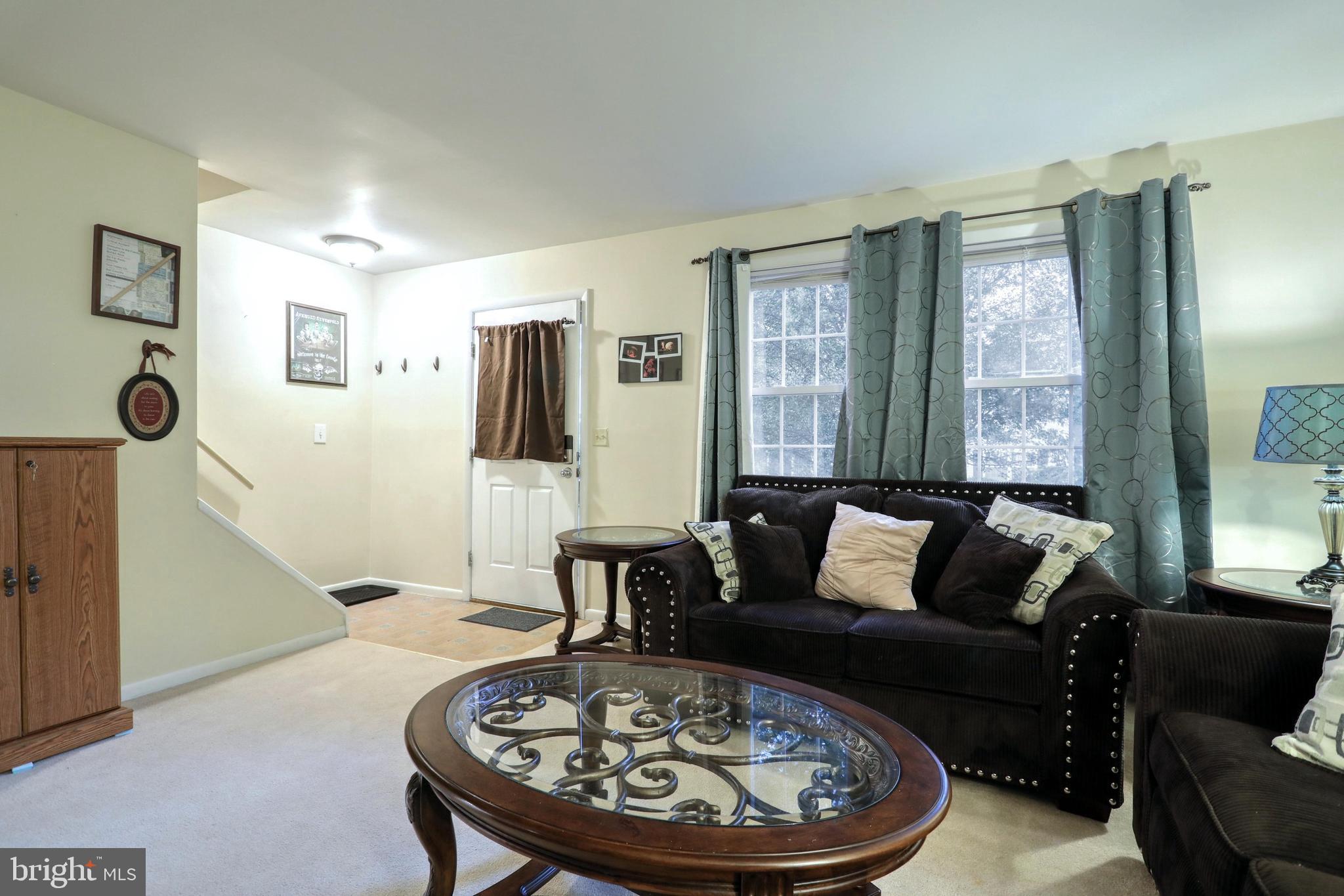 FOX RUN CONDOS - Residential