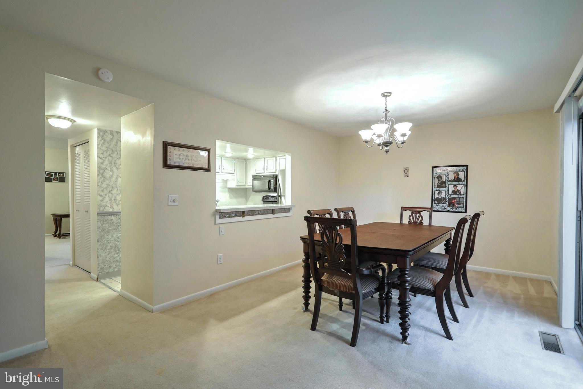 FOX RUN CONDOS - Residential