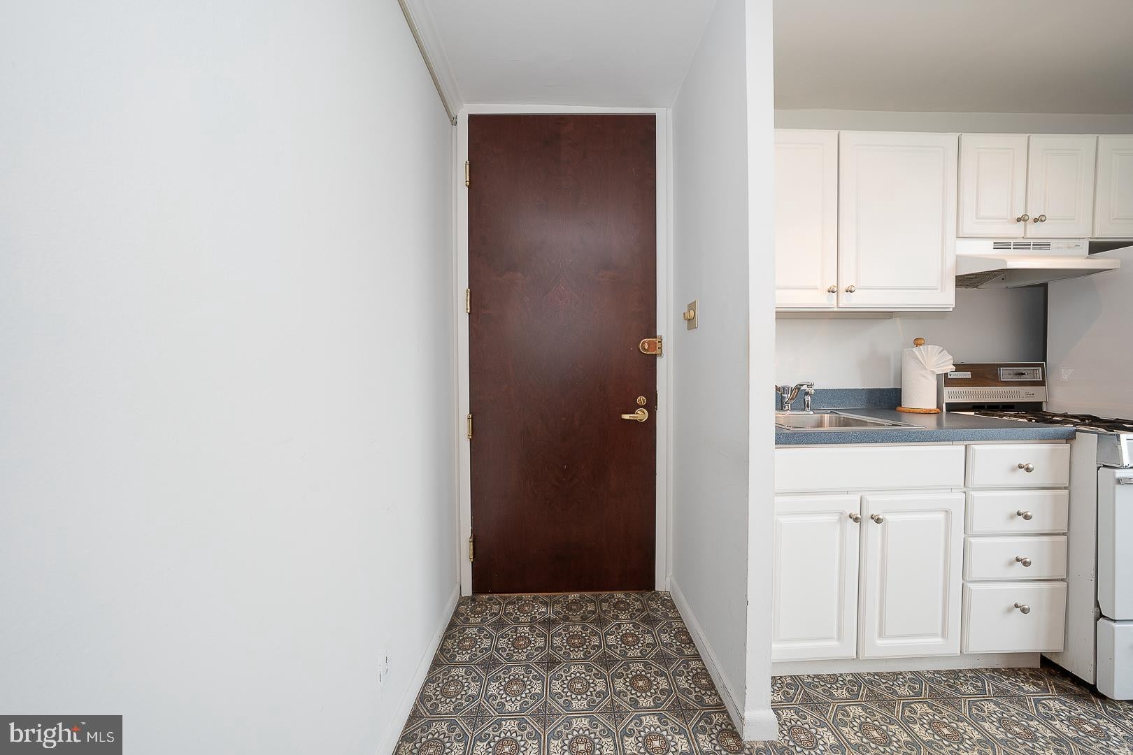 3600 CONSHOHOCKEN AVENUE 00 1605A