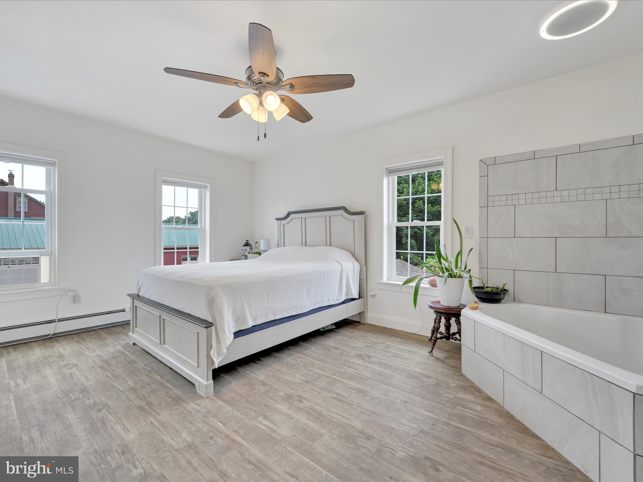 N LEBANON TOWNSHIP - Residential