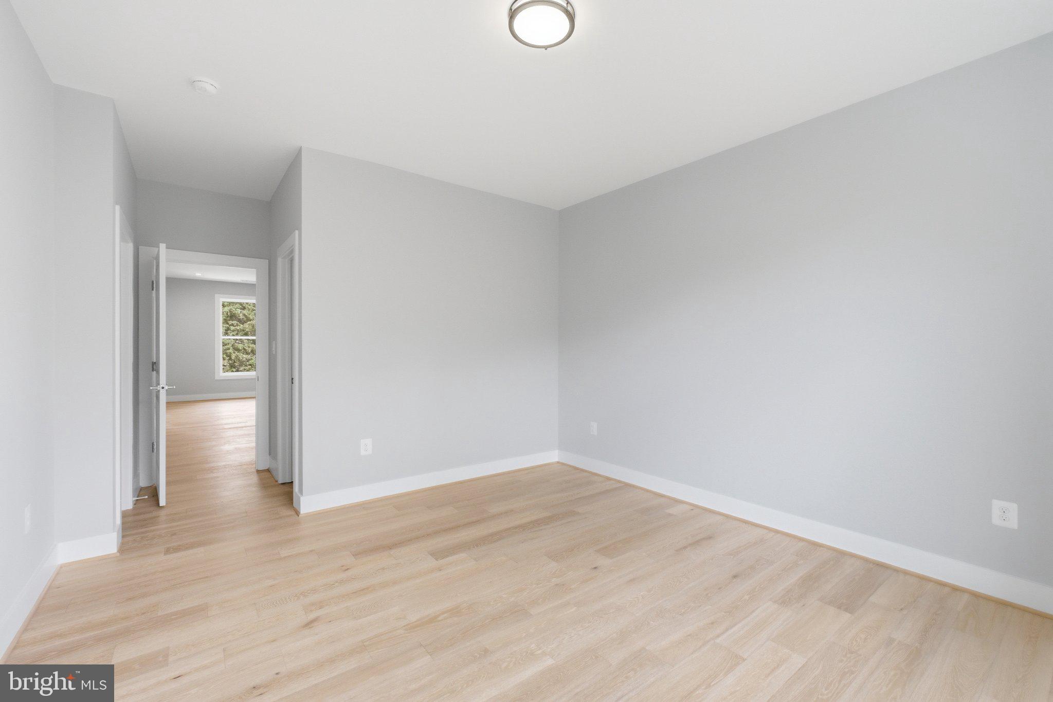 BRILYN PARK - Residential