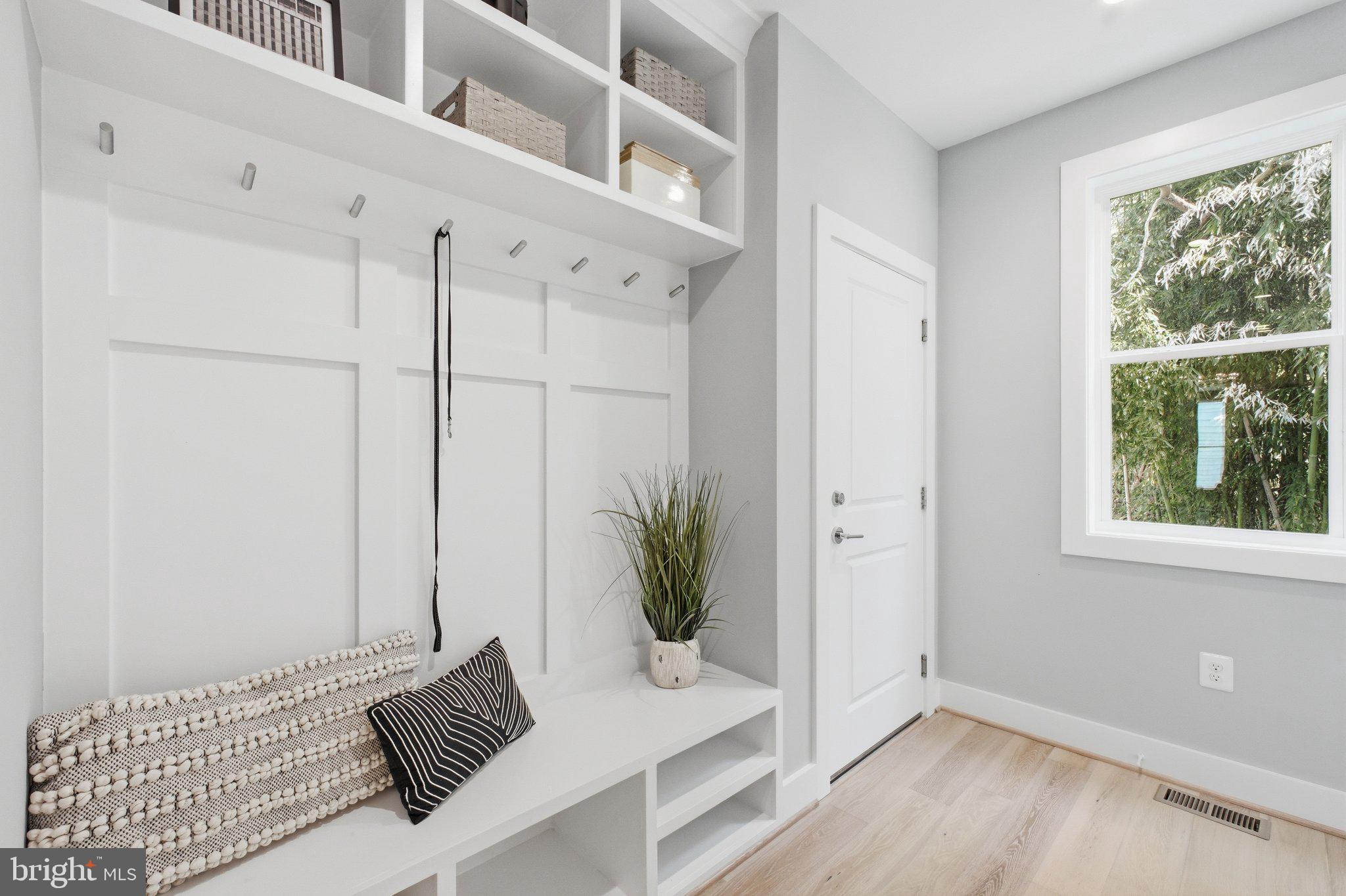 BRILYN PARK - Residential