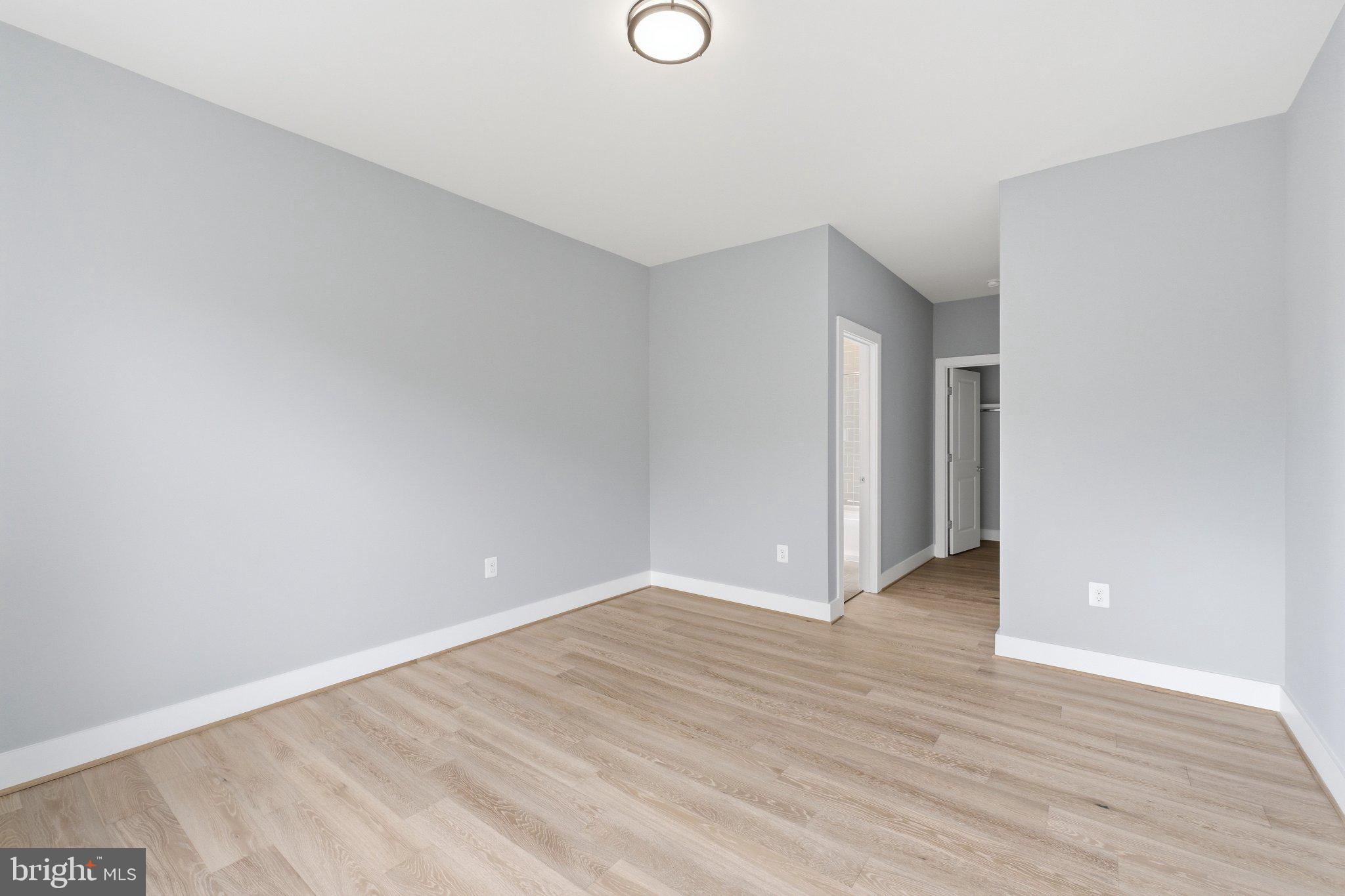 BRILYN PARK - Residential