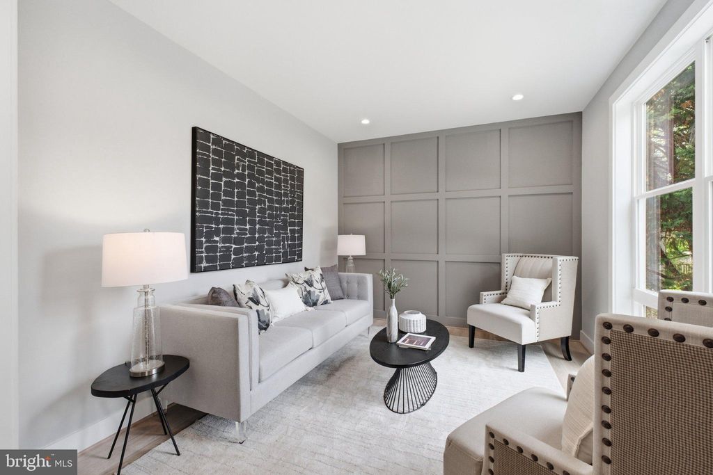 Photo of 6645 Hallwood Avenue, FALLS CHURCH, VA 22046 (MLS # VAFX2303552)