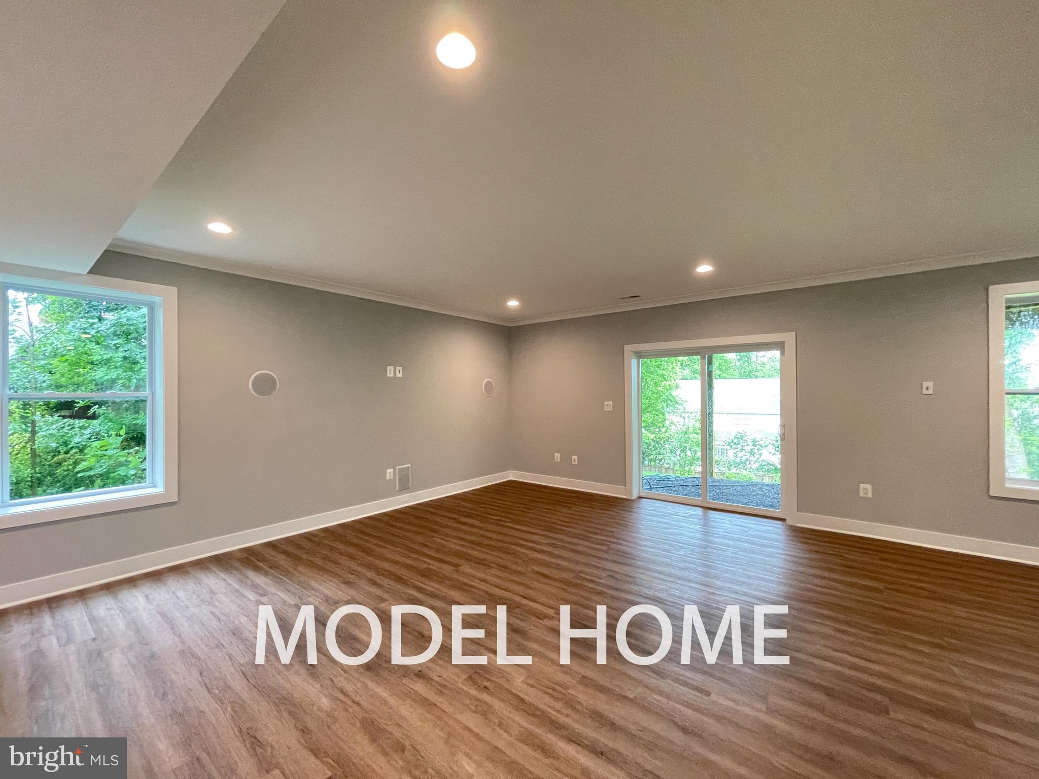 BRILYN PARK - Residential