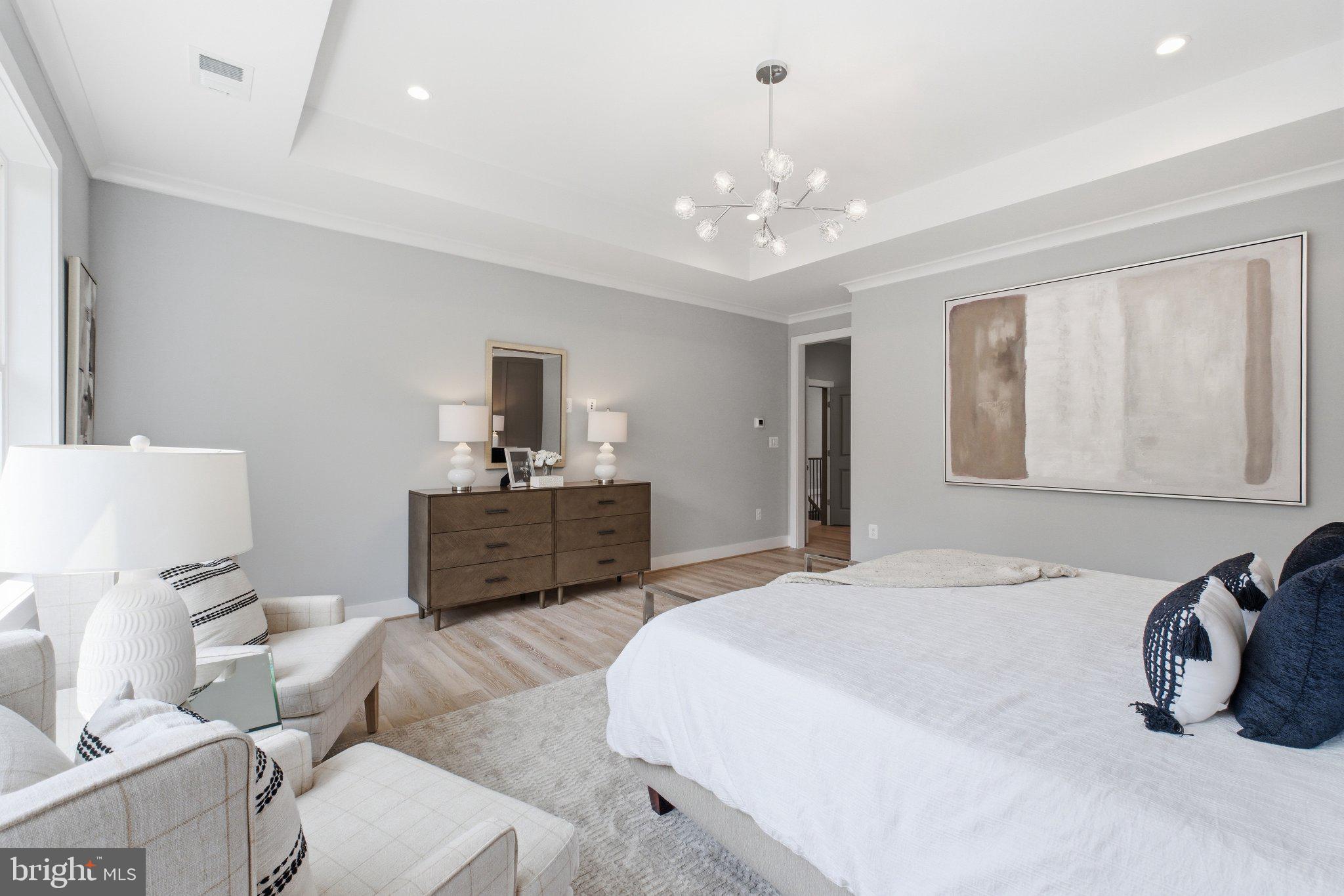 BRILYN PARK - Residential