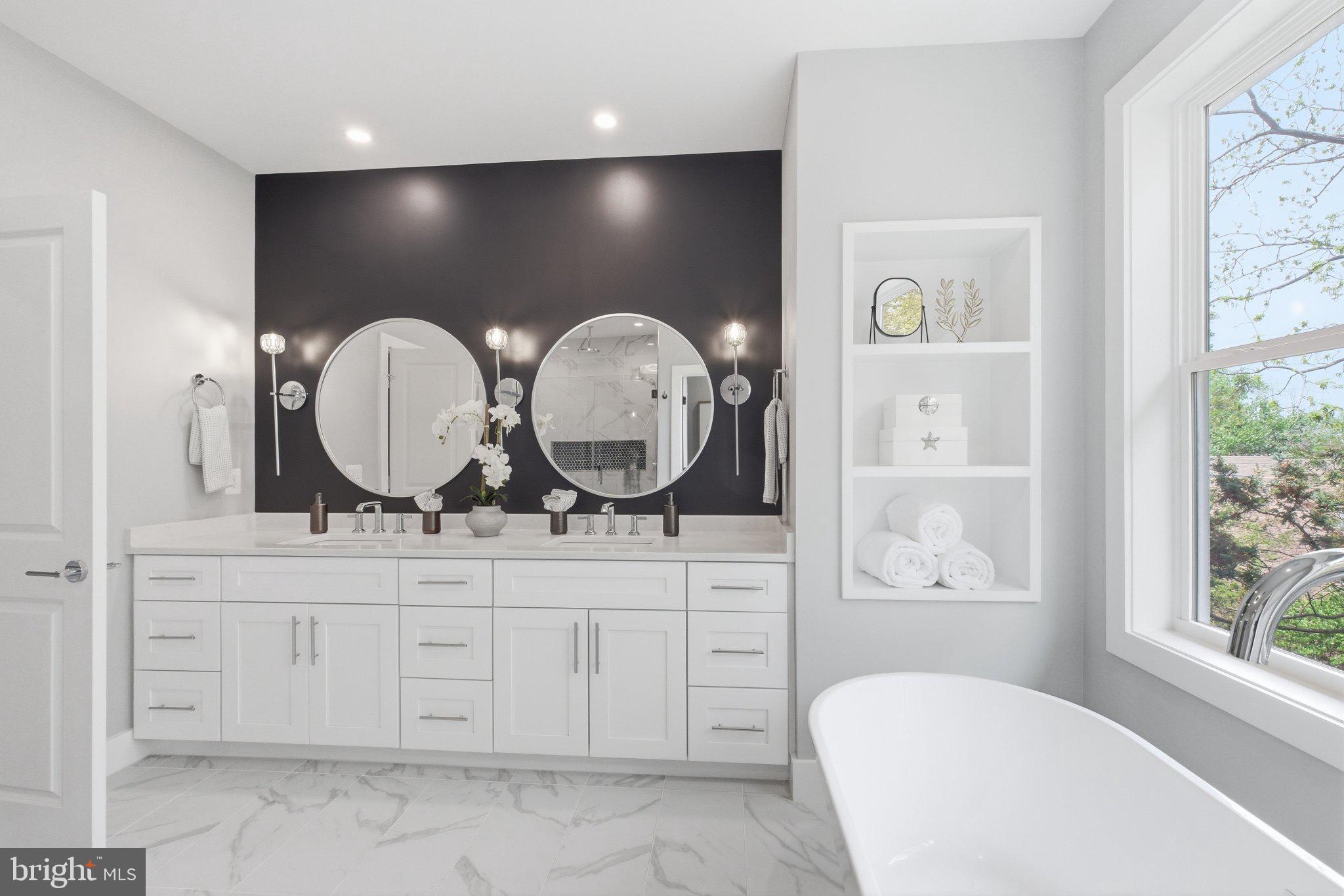 BRILYN PARK - Residential