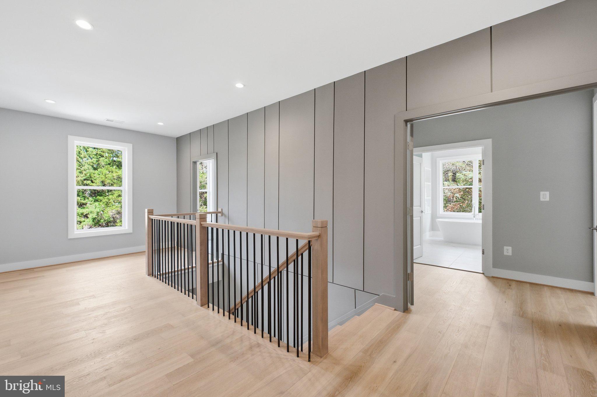 BRILYN PARK - Residential