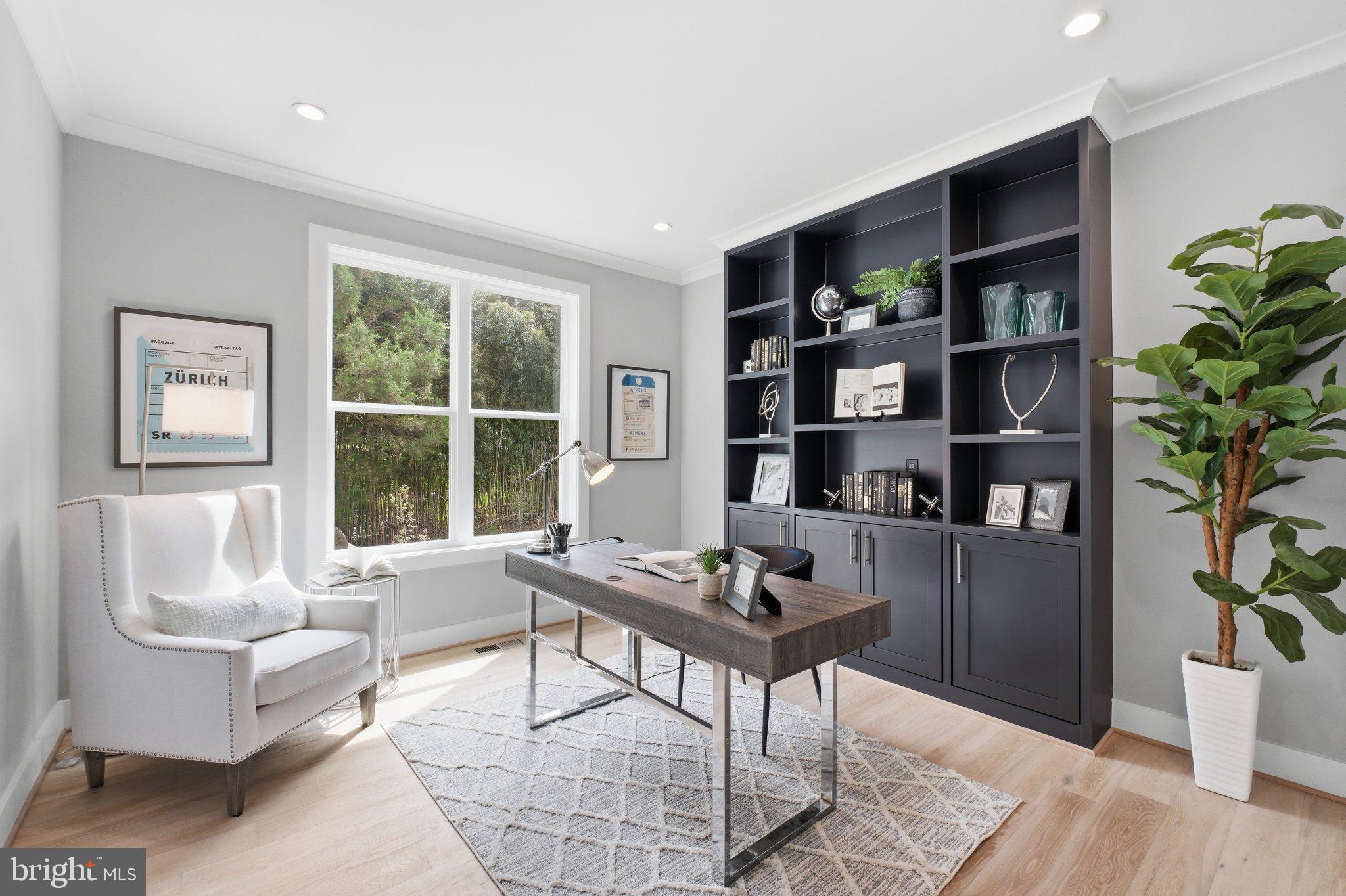 BRILYN PARK - Residential