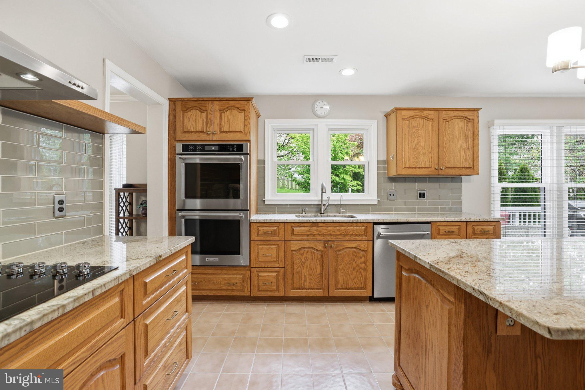 VILLAGES OF PURCELLVILLE - Residential