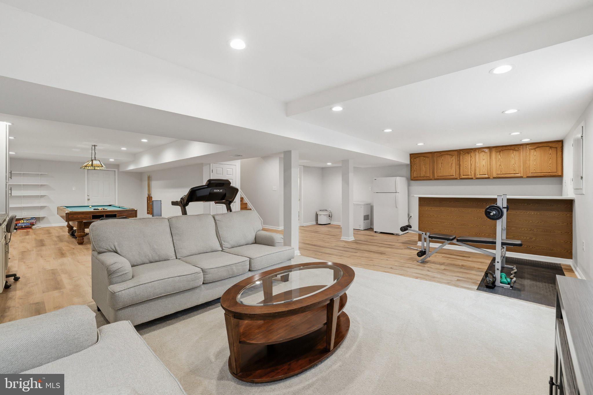VILLAGES OF PURCELLVILLE - Residential