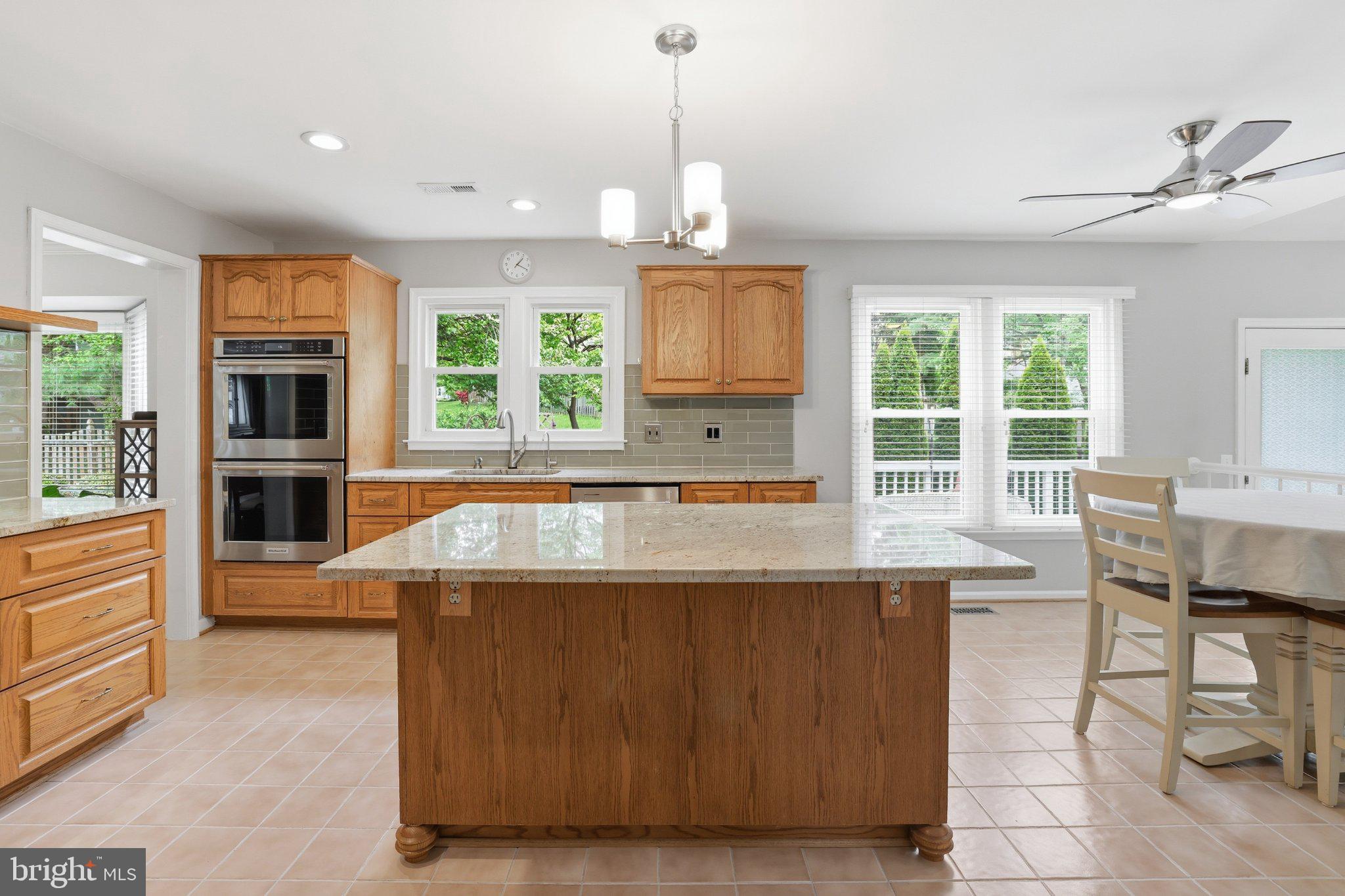 VILLAGES OF PURCELLVILLE - Residential