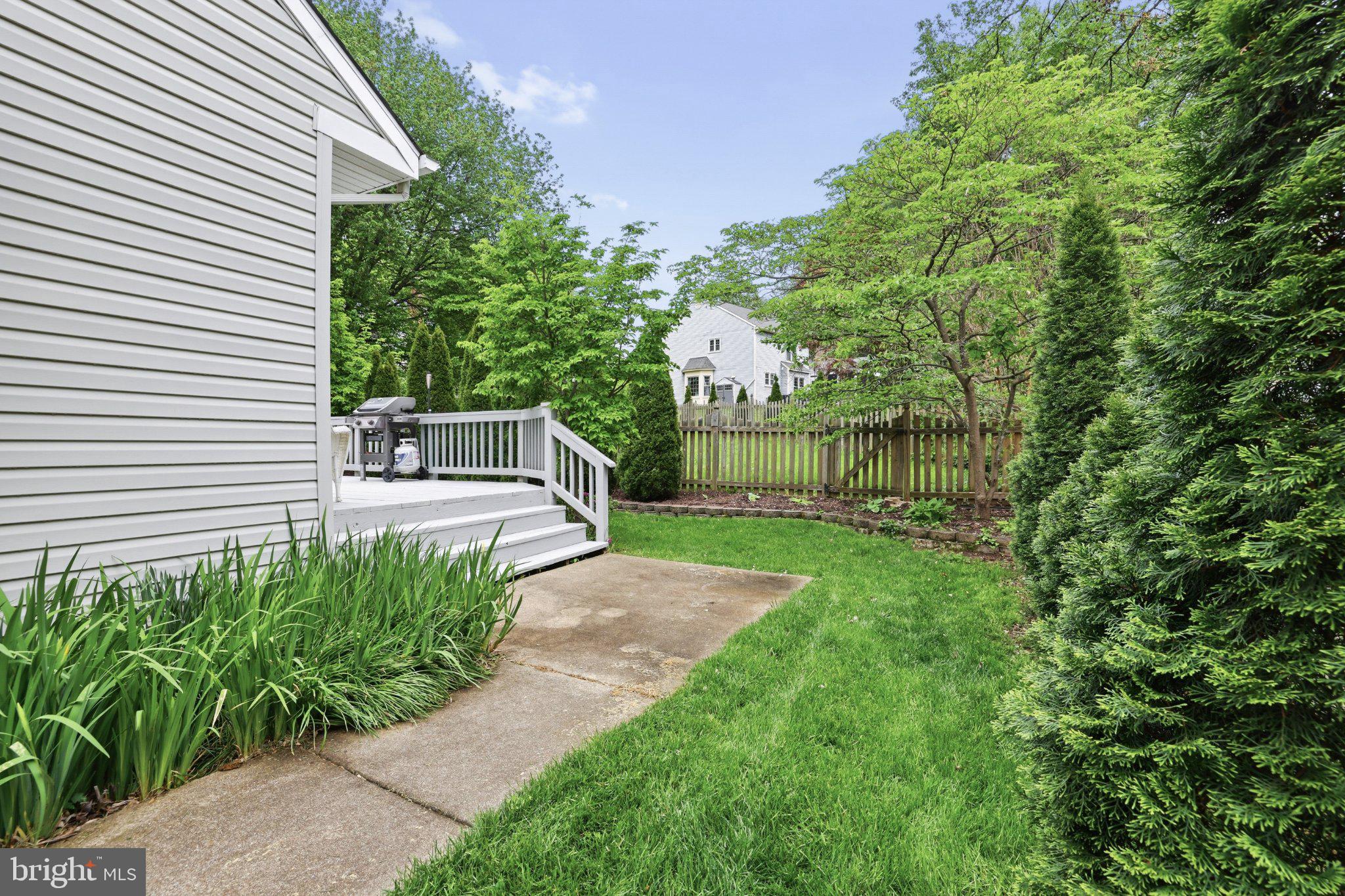 VILLAGES OF PURCELLVILLE - Residential
