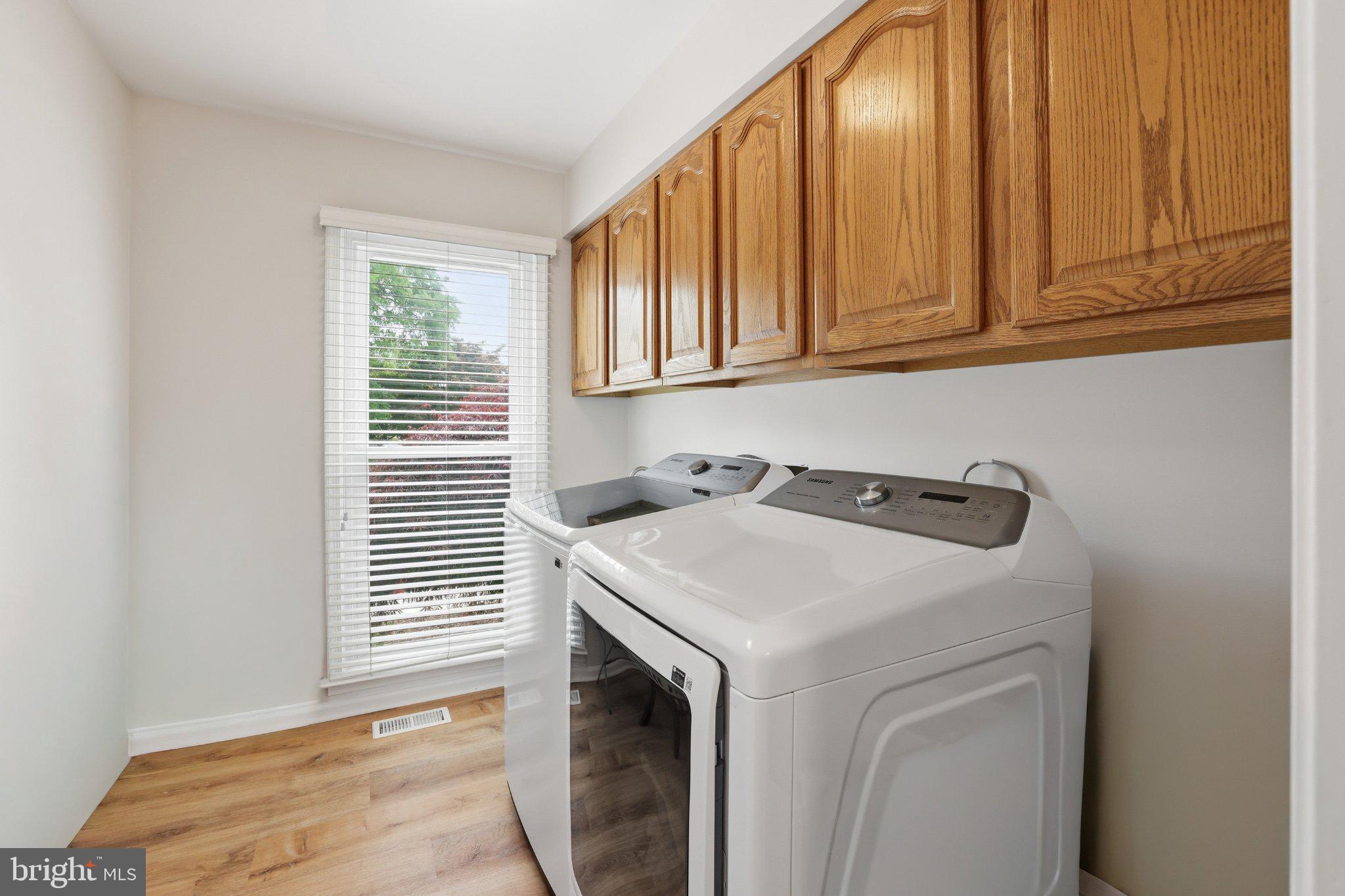 VILLAGES OF PURCELLVILLE - Residential